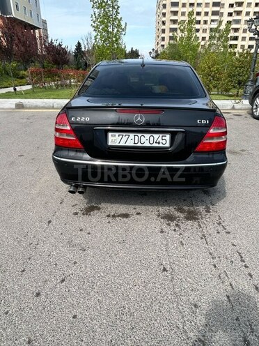 Mercedes E 220 2006, 330,000 km - 2.2 l - Bakı