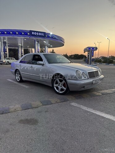 Mercedes E 240 1997, 223,691 km - 2.4 l - Bakı
