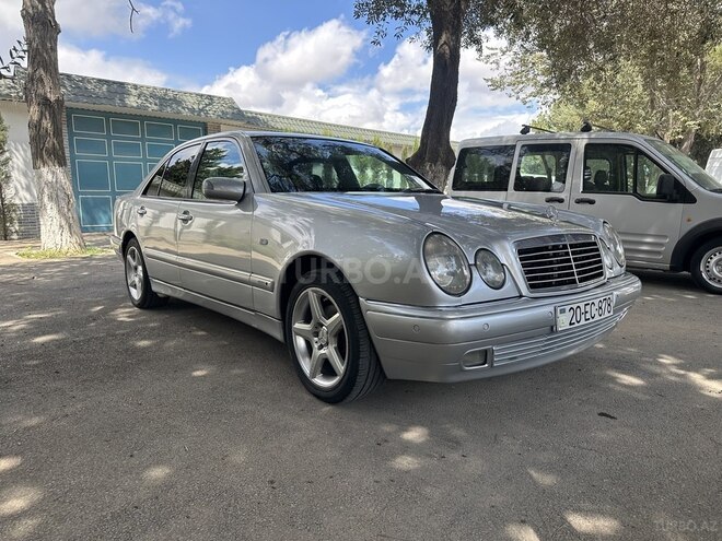 Mercedes E 240 1997, 223,691 km - 2.4 l - Bakı