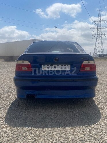 BMW 528 1996, 585,570 km - 2.8 l - Bakı