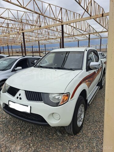 Mitsubishi L200 2007, 456,000 km - 2.5 l - Gəncə