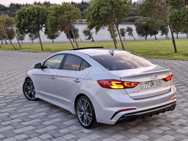 Hyundai Elantra 2017, 97,000 km - 1.6 l - Bakı