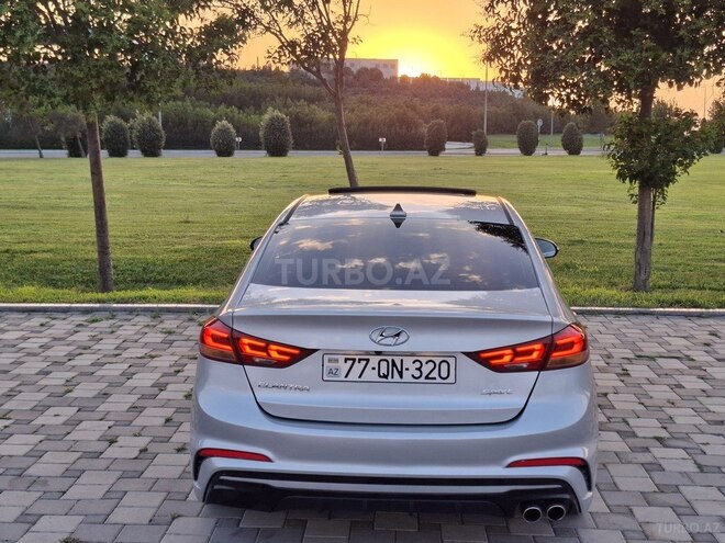 Hyundai Elantra 2017, 97,000 km - 1.6 l - Bakı
