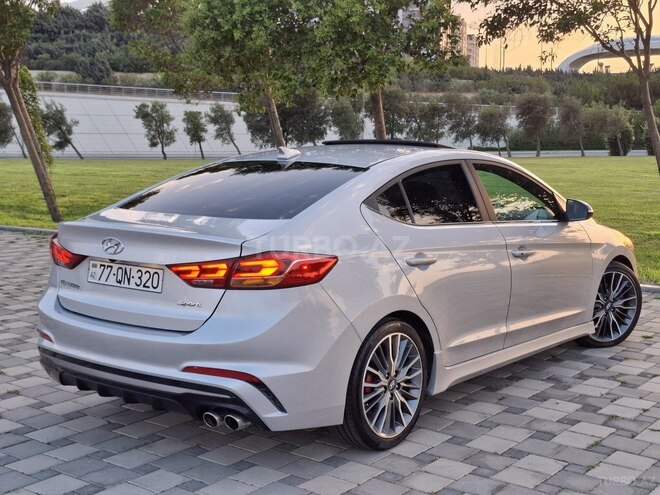Hyundai Elantra 2017, 97,000 km - 1.6 l - Bakı