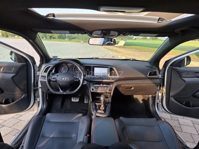Hyundai Elantra 2017, 97,000 km - 1.6 l - Bakı