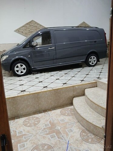 Mercedes Vito 111 2010, 254,646 km - 2.2 l - Yevlax