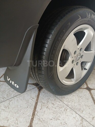 Mercedes Vito 111 2010, 254,646 km - 2.2 l - Yevlax