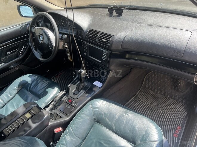 BMW 528 1998, 400,000 km - 2.8 l - Bakı