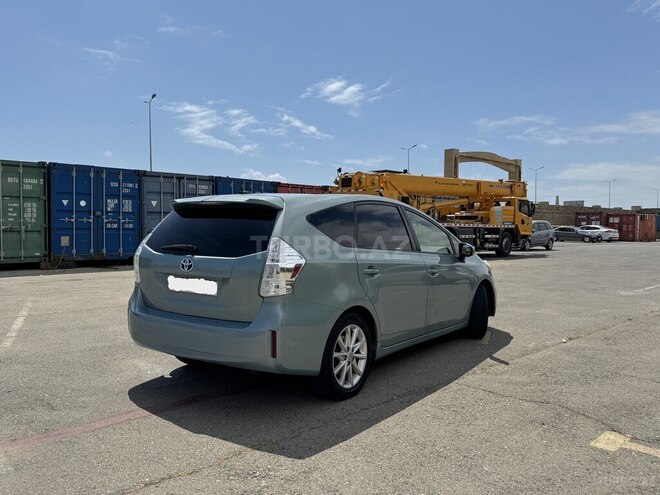 Toyota Prius V 2013, 340,500 km - 1.8 l - Bakı