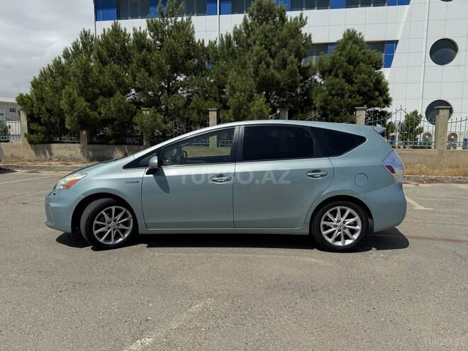 Toyota Prius V 2013, 340,500 km - 1.8 l - Bakı