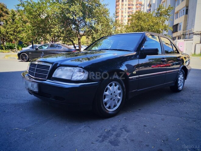 Mercedes C 220 1998, 430,000 km - 2.2 l - Bakı