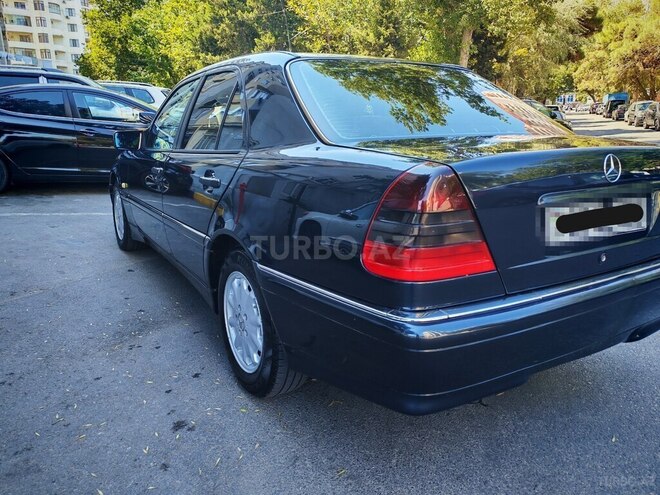 Mercedes C 220 1998, 430,000 km - 2.2 l - Bakı