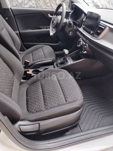 Kia Rio 2022, 70,811 km - 1.6 l - Bakı