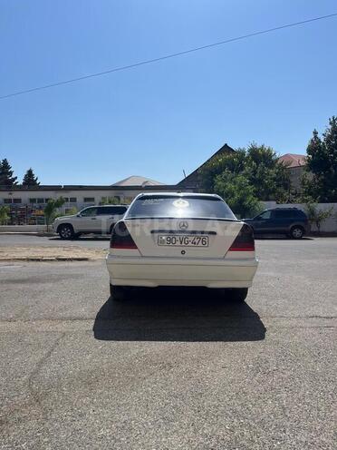 Mercedes C 220 1999, 265,000 km - 2.2 л - Bakı