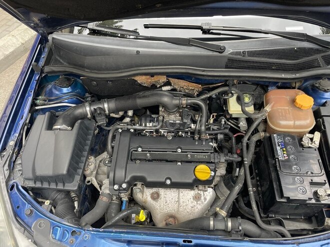 Opel Astra 2004, 262,000 km - 1.6 l - Bakı