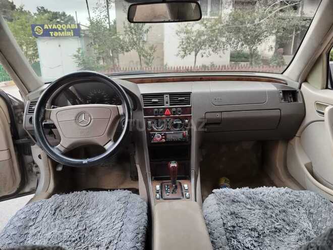 Mercedes C 200 1999, 314,579 km - 2.0 л - Sumqayıt