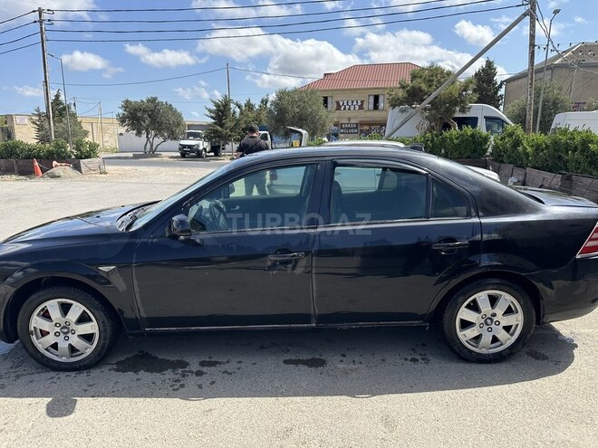 Ford Mondeo 2005, 220,000 km - 2.0 l - Bakı
