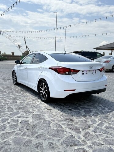 Hyundai Elantra 2015, 109,000 km - 1.8 l - Ağsu