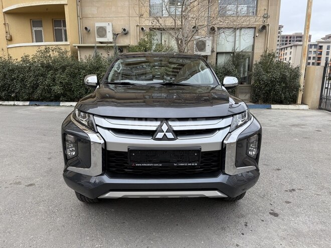 Mitsubishi L200 2022, 125,000 km - 2.4 l - Bakı