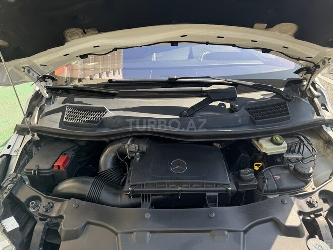 Mercedes V 250 2014, 242,669 km - 2.1 l - Bakı