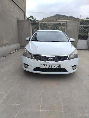 Kia Ceed 2011, 223,000 km - 1.4 l - Sumqayıt