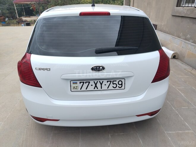 Kia Ceed 2011, 223,000 km - 1.4 l - Sumqayıt
