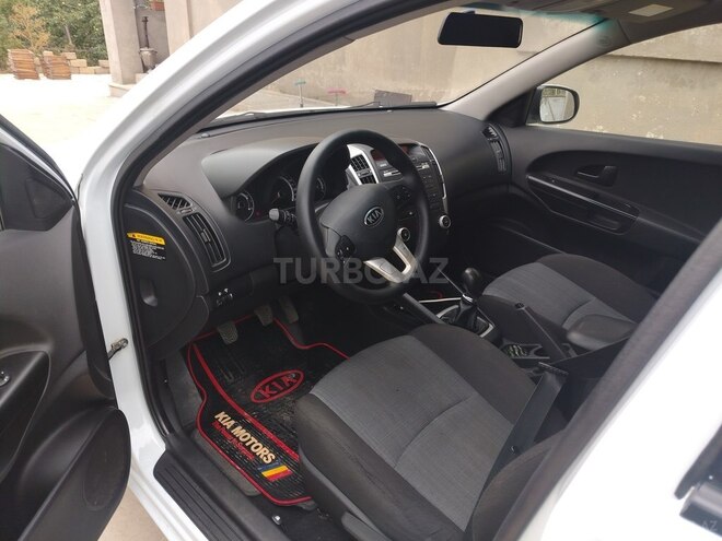 Kia Ceed 2011, 223,000 km - 1.4 l - Sumqayıt