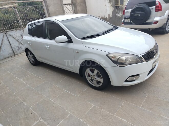 Kia Ceed 2011, 223,000 km - 1.4 l - Sumqayıt