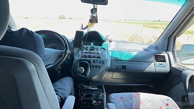 Mercedes Vito 2000, 545,250 km - 2.2 l - Şəmkir