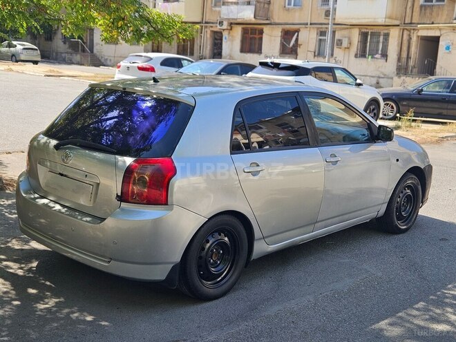 Toyota Corolla 2004, 460,000 km - 1.4 l - Bakı