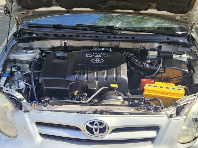 Toyota Corolla 2004, 460,000 km - 1.4 l - Bakı
