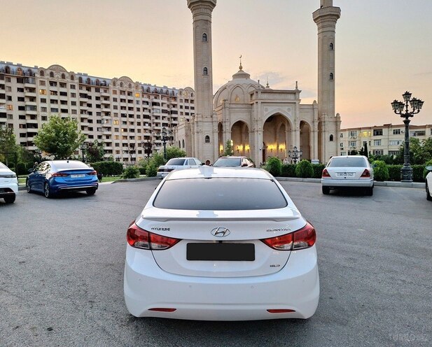 Hyundai Elantra 2013, 216,000 km - 1.8 l - Bakı