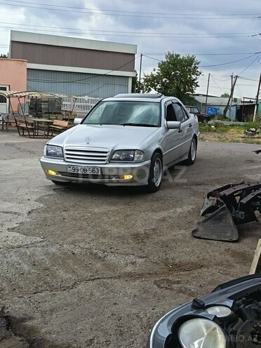 Mercedes C 180 1996, 450,000 km - 1.8 l - Xaçmaz