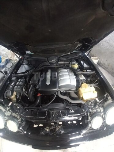 Mercedes E 220 2000, 452,930 km - 2.2 л - Bakı