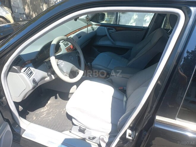 Mercedes E 220 2000, 452,930 km - 2.2 л - Bakı