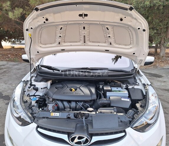 Hyundai Elantra 2013, 216,000 km - 1.8 l - Bakı