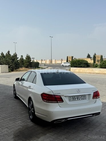 Mercedes E 220 d 2015, 173,000 km - 2.1 l - Bakı