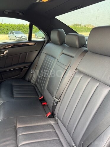 Mercedes E 220 d 2015, 173,000 km - 2.1 l - Bakı