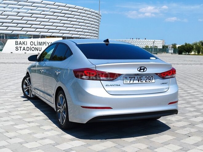 Hyundai Elantra 2016, 167,000 km - 2.0 l - Bakı