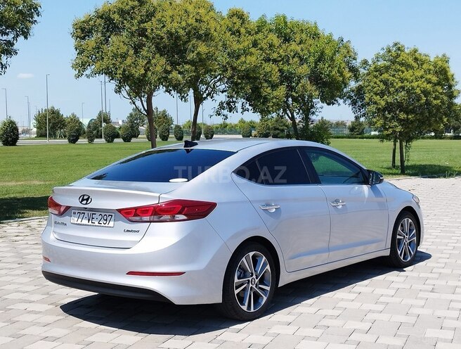 Hyundai Elantra 2016, 167,000 km - 2.0 l - Bakı