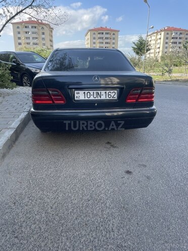 Mercedes E 230 1996, 308,000 km - 2.3 l - Sumqayıt