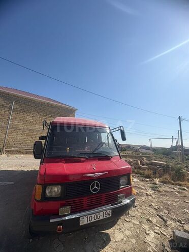 Mercedes 208 D 1993, 355,558 km - 2.3 л - Bakı
