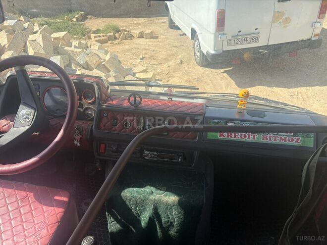 Mercedes 208 D 1993, 355,558 km - 2.3 л - Bakı