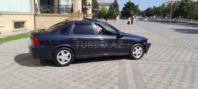 Opel Vectra 1997, 231,568 km - 2.0 l - Xırdalan