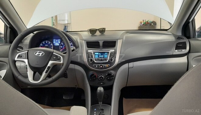 Hyundai Accent 2017, 108,000 km - 1.6 л - Bakı
