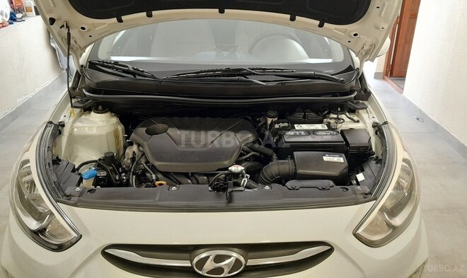 Hyundai Accent 2017, 108,000 km - 1.6 л - Bakı