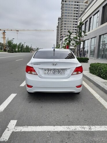 Hyundai Accent 2017, 108,000 km - 1.6 л - Bakı