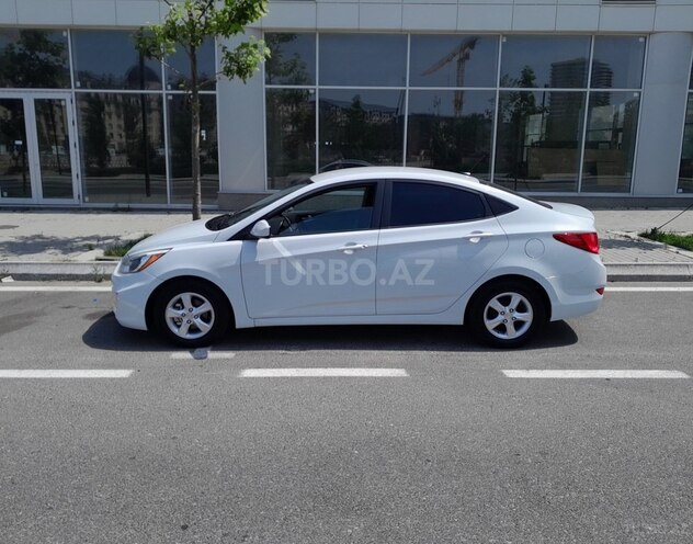 Hyundai Accent 2017, 108,000 km - 1.6 л - Bakı