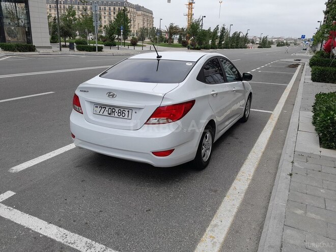 Hyundai Accent 2017, 108,000 km - 1.6 л - Bakı