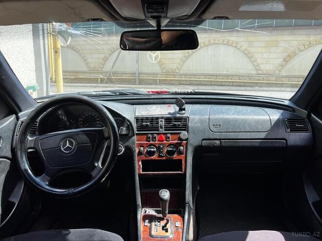 Mercedes C 240 1997, 286,566 km - 2.4 l - Bakı